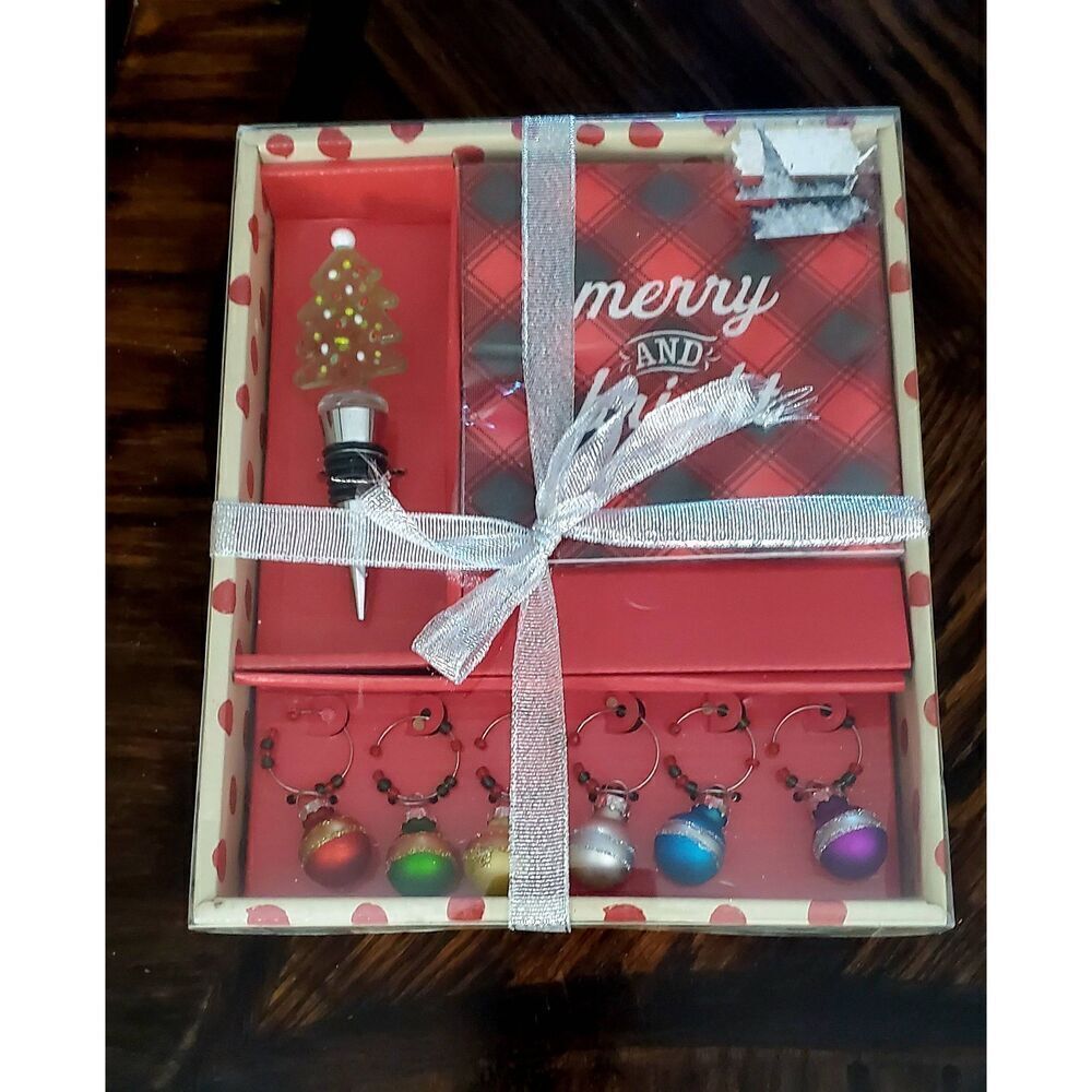 NEW IN PKG BOSTON WAREHOUSE HOLIDAY PARTY SET